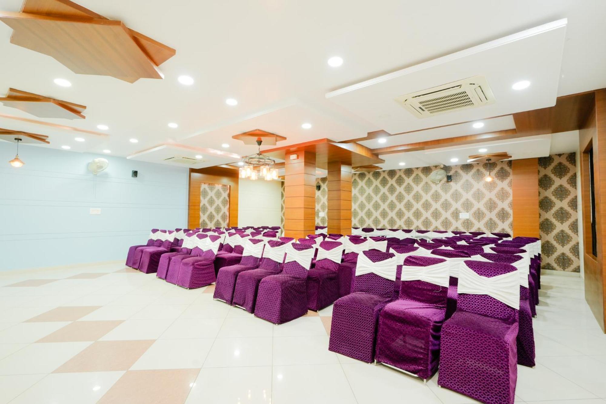 Hotel Olive Greens Near Jaipur International Airport Extérieur photo