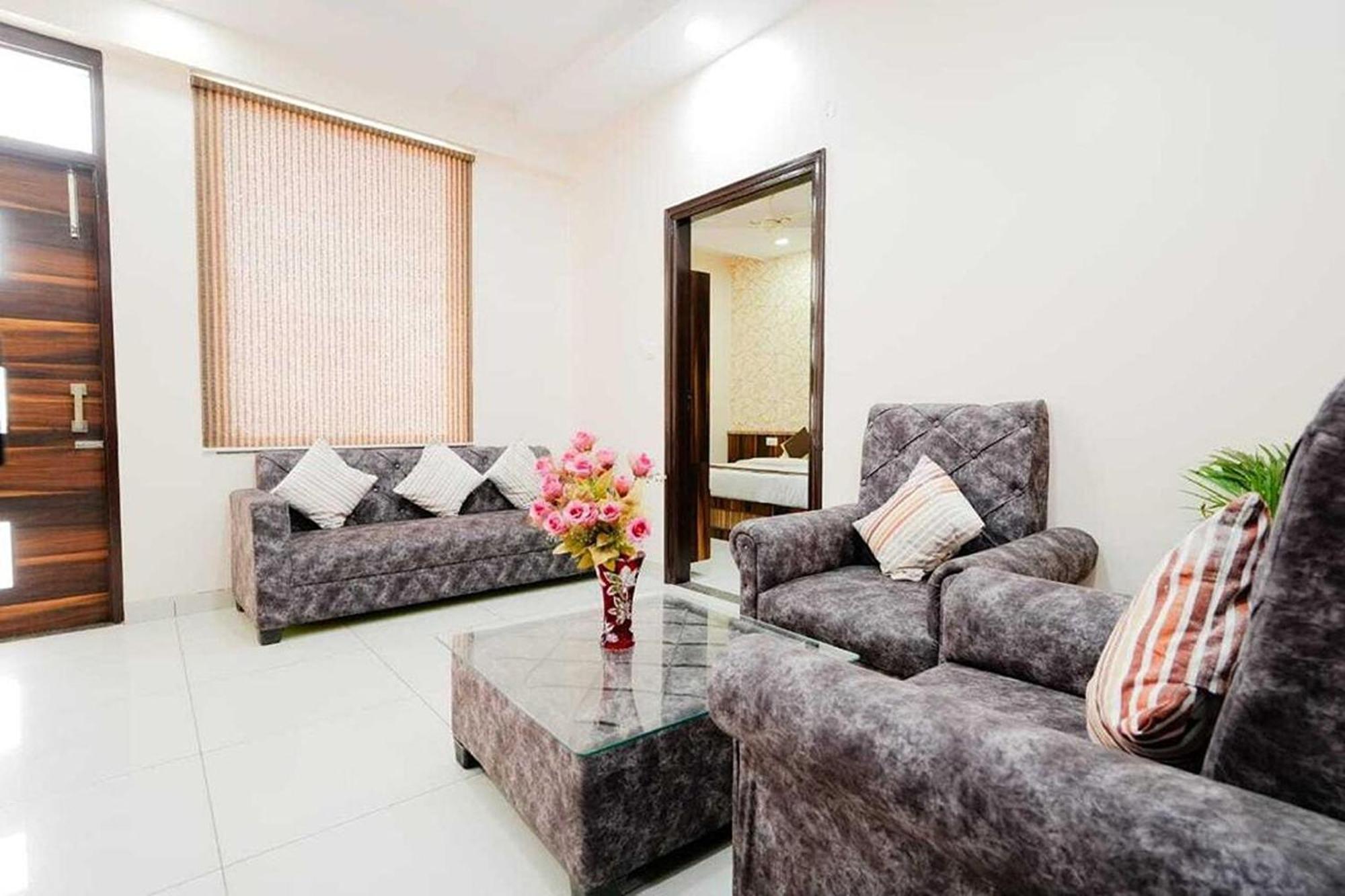 Hotel Olive Greens Near Jaipur International Airport Extérieur photo