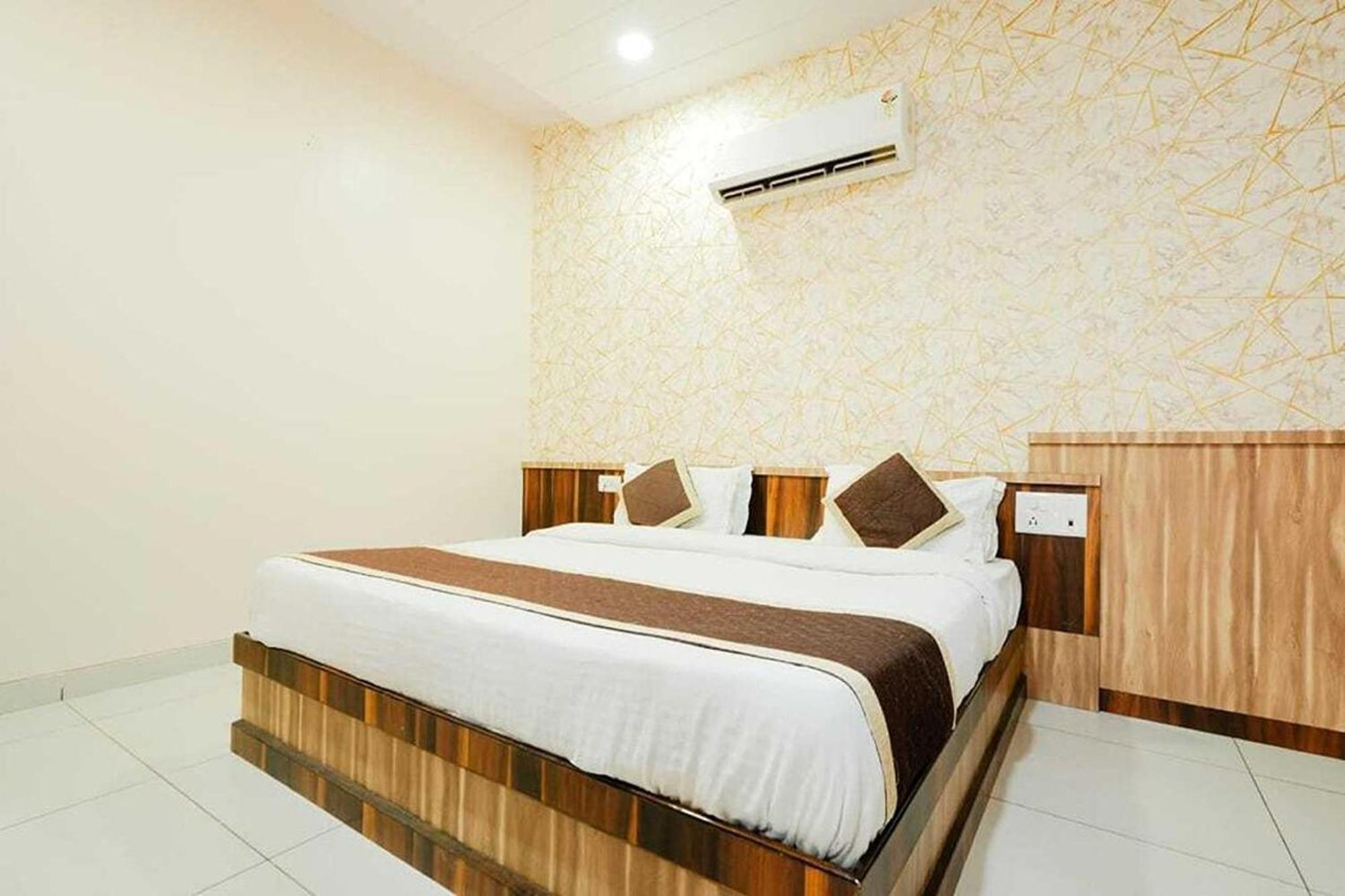 Hotel Olive Greens Near Jaipur International Airport Extérieur photo