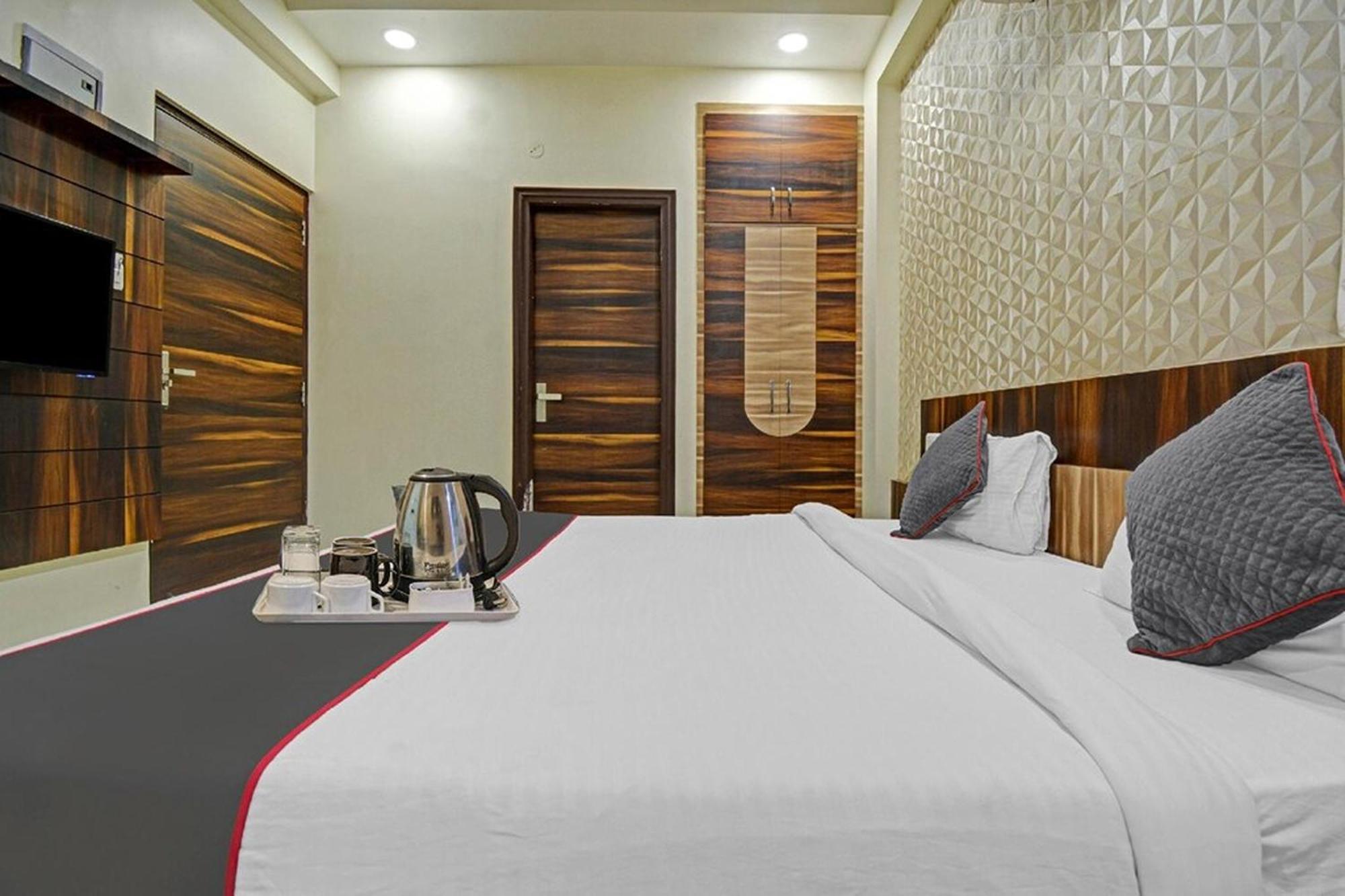 Hotel Olive Greens Near Jaipur International Airport Extérieur photo