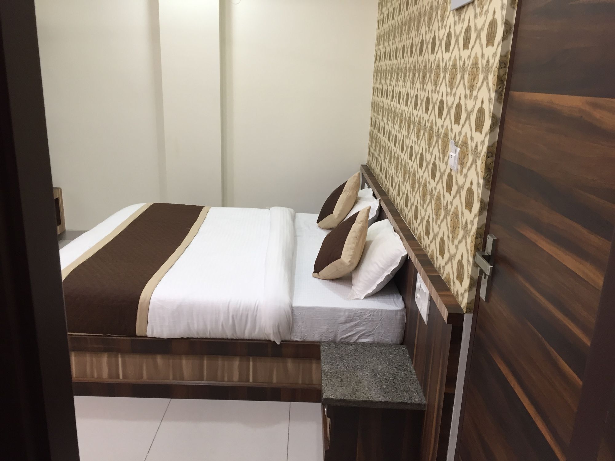 Hotel Olive Greens Near Jaipur International Airport Extérieur photo